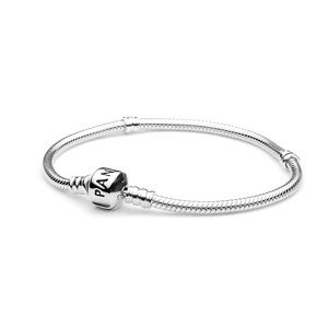 NWT Pandora Moments Snake Chain Bracelet